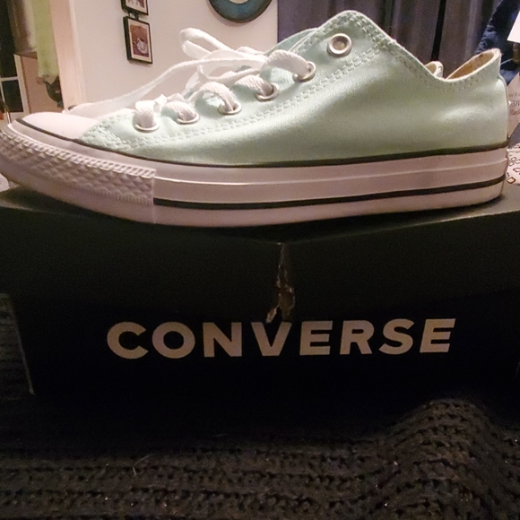 converse size 9 womens